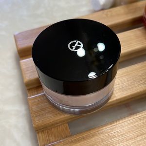 Giorgio Armani micro fil loose powder